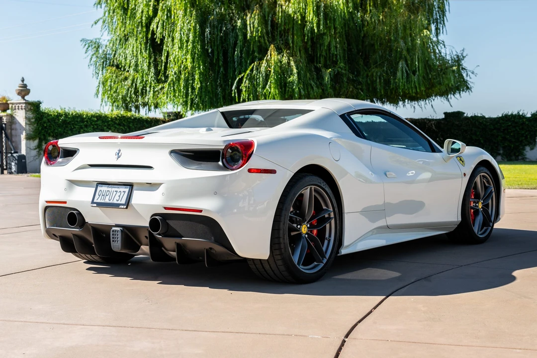 2018 Ferrari 488 Spider - Image 6 of 31