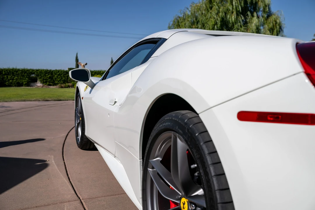 2018 Ferrari 488 Spider - Image 19 of 31