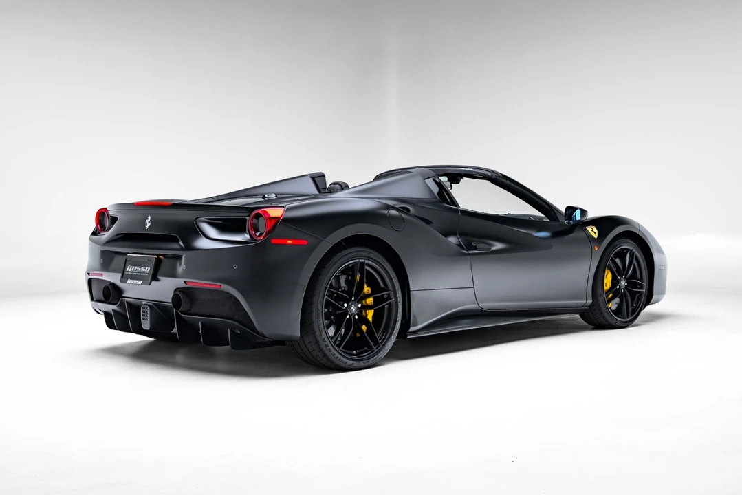 2018 Ferrari 488 Spider - Image 28 of 31