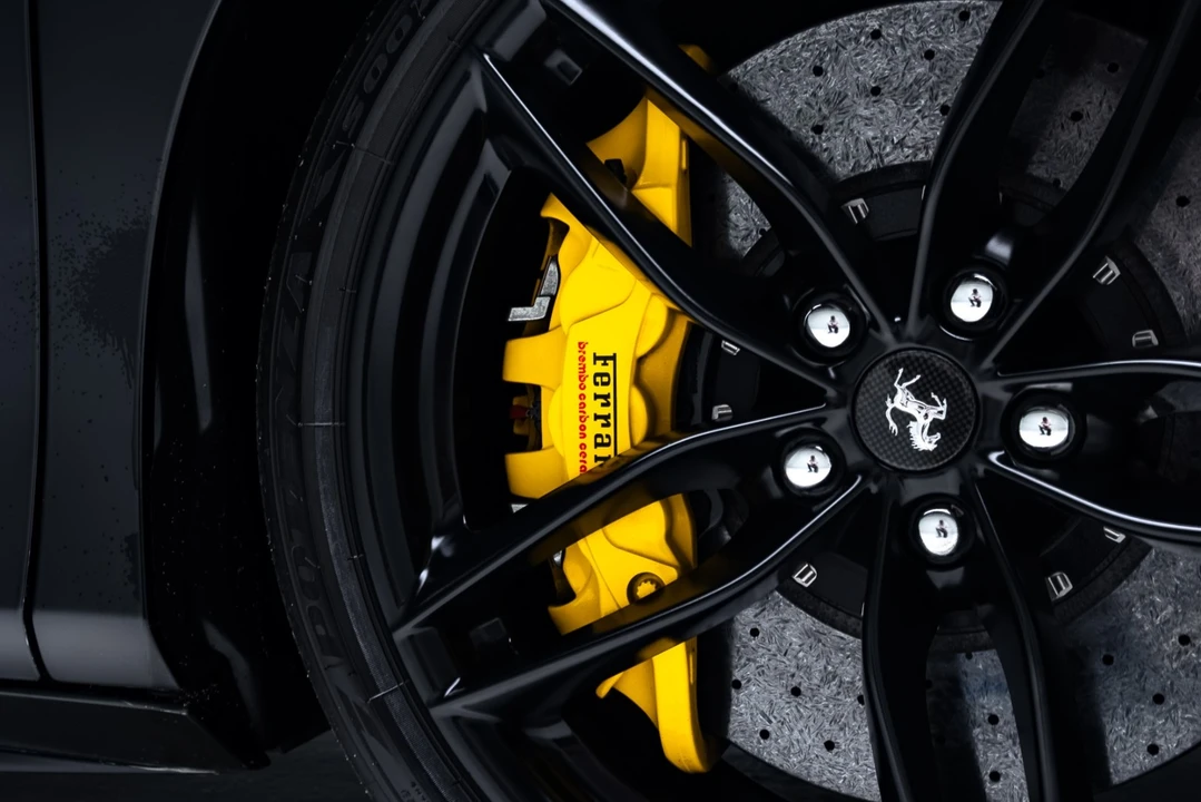 2018 Ferrari 488 Spider - Image 24 of 31