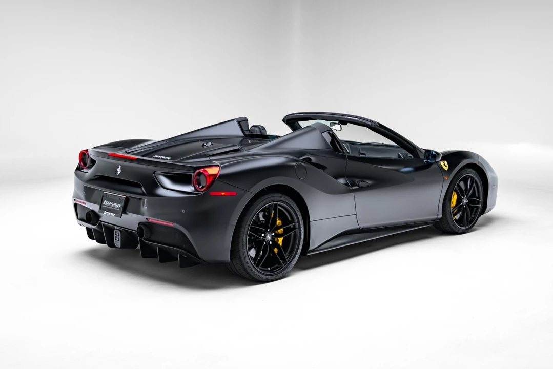 2018 Ferrari 488 Spider - Image 27 of 31