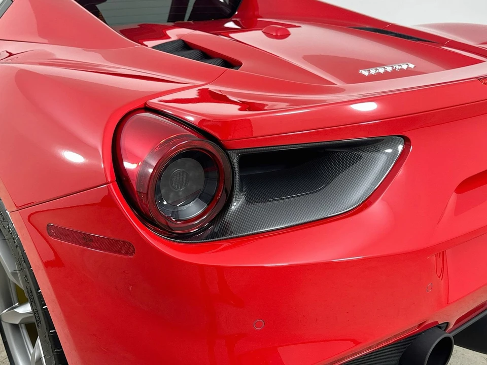 2018 Ferrari 488 Spider - Image 12 of 31