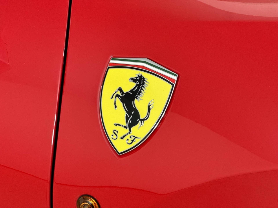 2018 Ferrari 488 Spider - Image 9 of 31