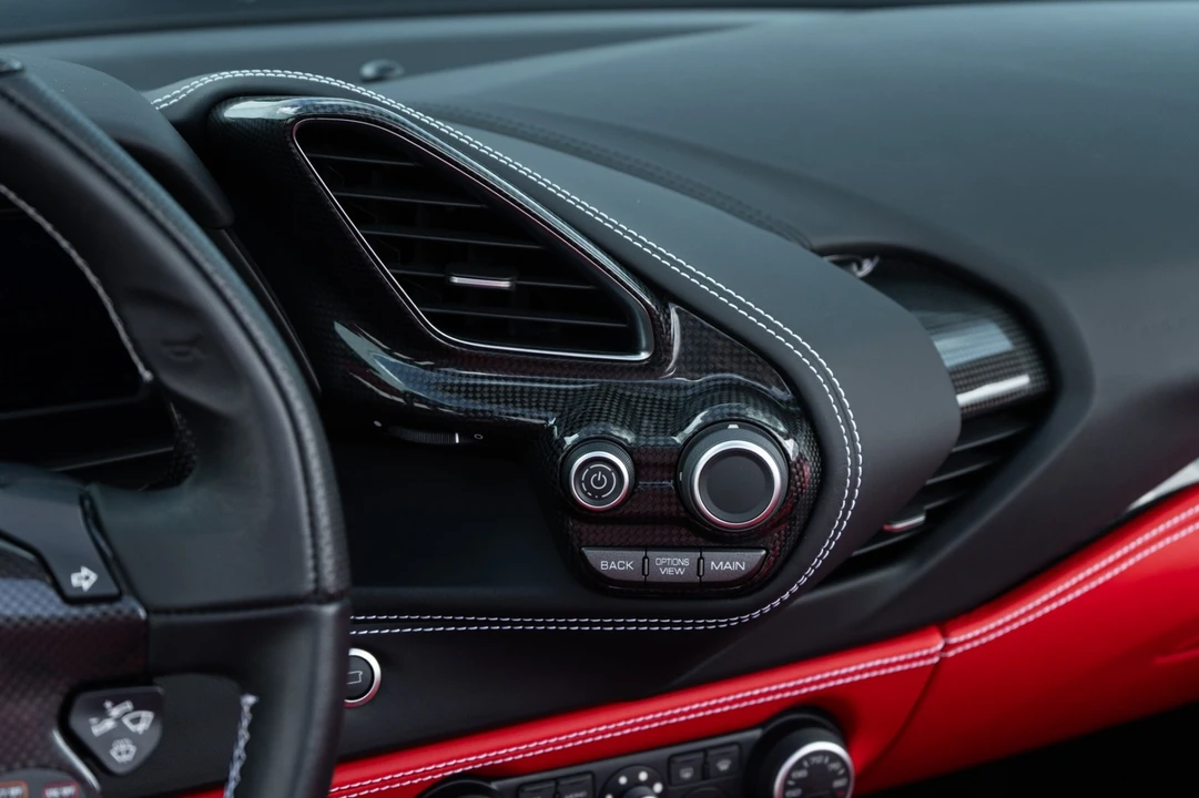 2018 Ferrari 488 Spider - Image 24 of 31
