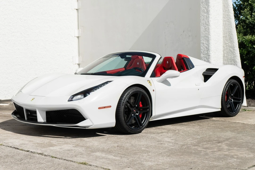 2018 Ferrari 488 Spider - Image 4 of 31