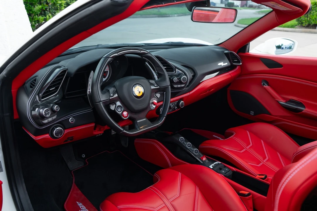 2018 Ferrari 488 Spider - Image 7 of 31