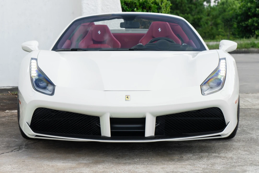 2018 Ferrari 488 Spider - Image 31 of 31