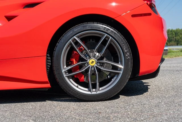 2018 Ferrari 488 Spider - Image 12 of 31