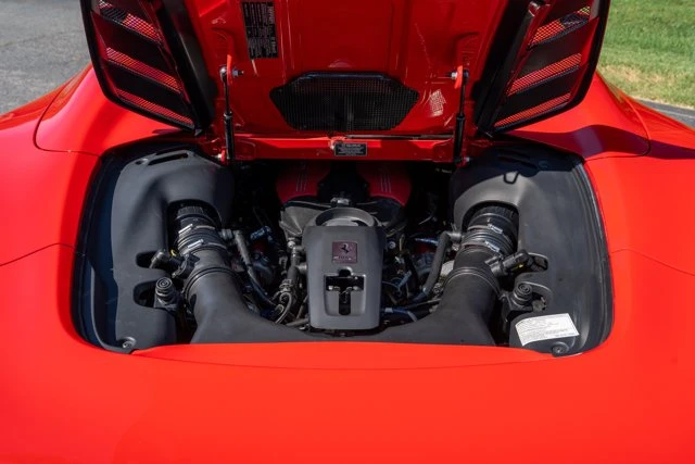2018 Ferrari 488 Spider - Image 14 of 31