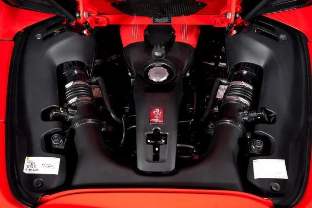 2018 Ferrari 488 - Image 9 of 31