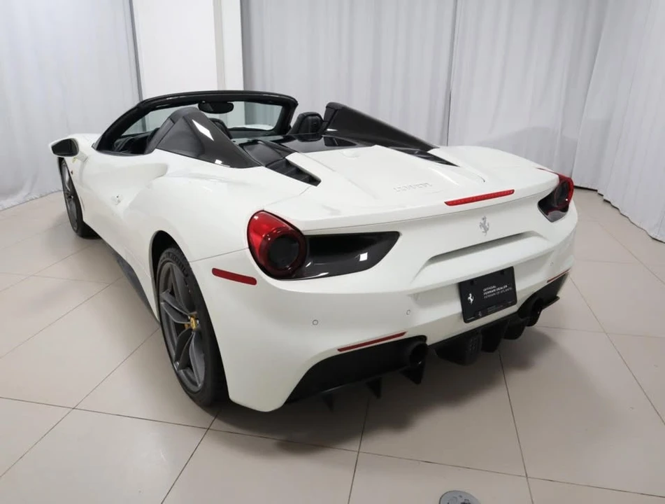 2018 Ferrari 488 Spider - Image 14 of 20