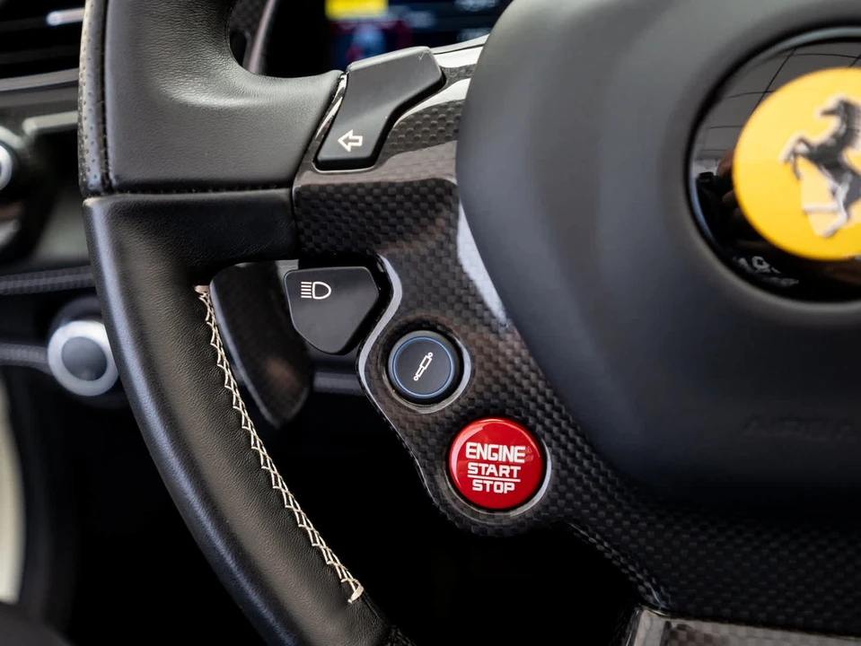 2018 Ferrari 488 Spider - Image 23 of 31