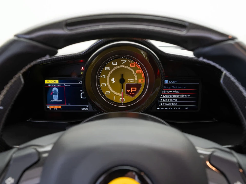 2018 Ferrari 488 Spider - Image 11 of 31