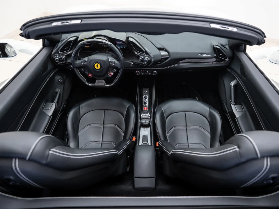2018 Ferrari 488 Spider - Image 20 of 31