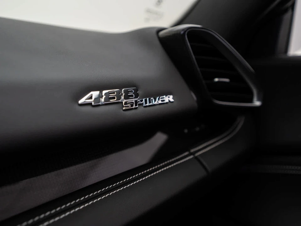 2018 Ferrari 488 Spider - Image 26 of 31