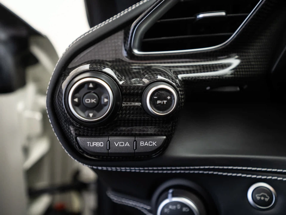2018 Ferrari 488 Spider - Image 21 of 31