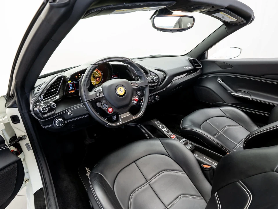 2018 Ferrari 488 Spider - Image 12 of 31