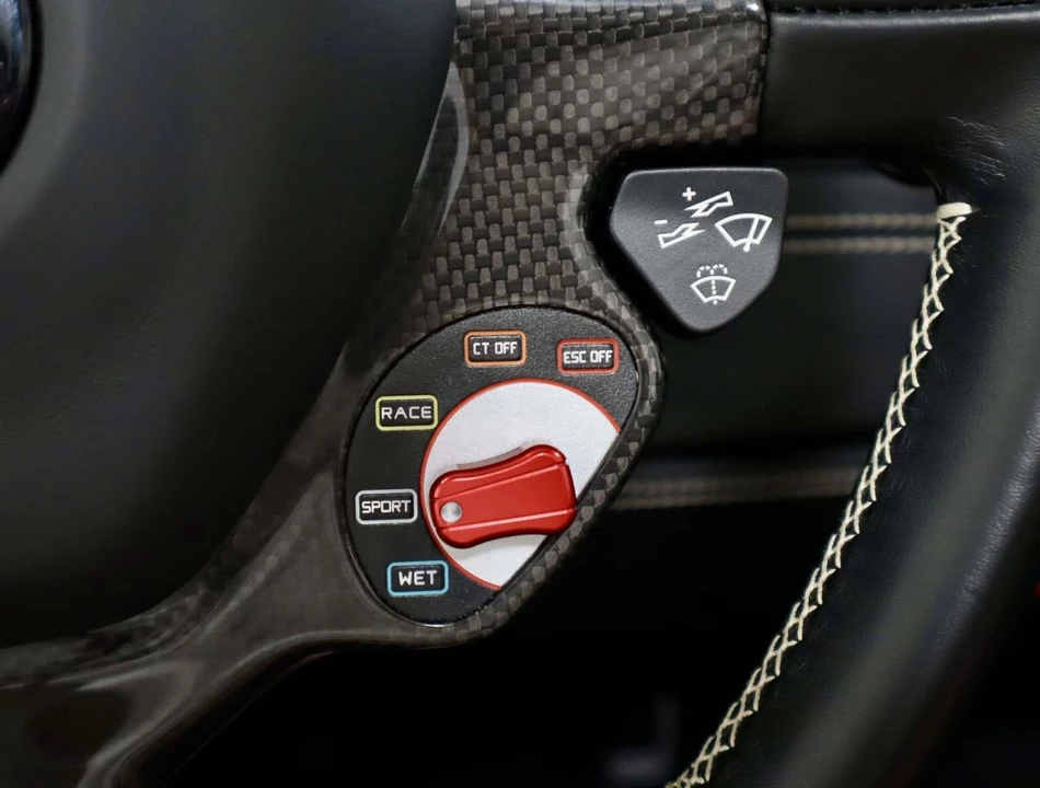 2018 Ferrari 488 Spider - Image 29 of 31
