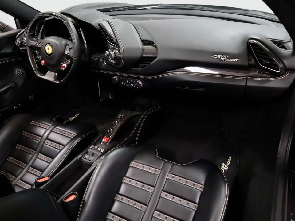 2018 Ferrari 488 Spider - Image 17 of 31