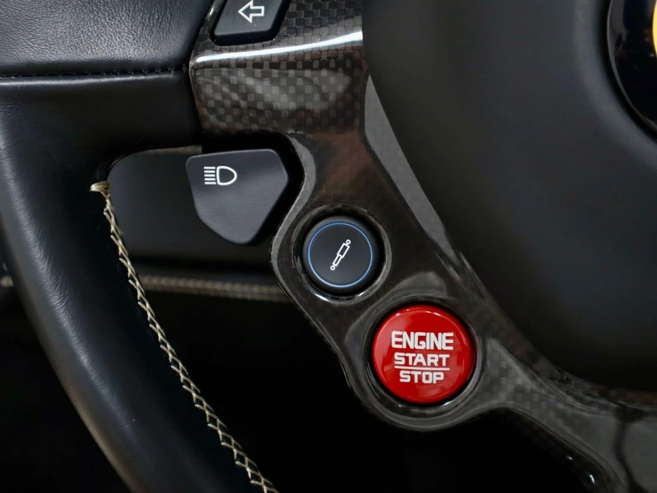 2018 Ferrari 488 Spider - Image 28 of 31