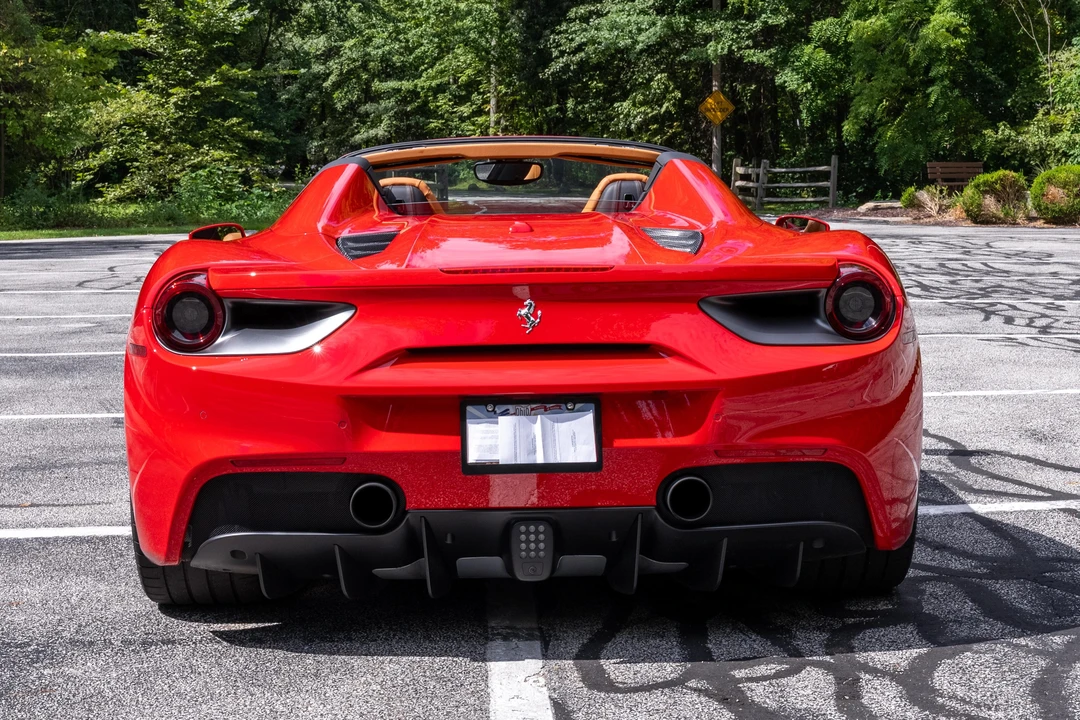 2018 Ferrari 488 Spider - Image 10 of 31