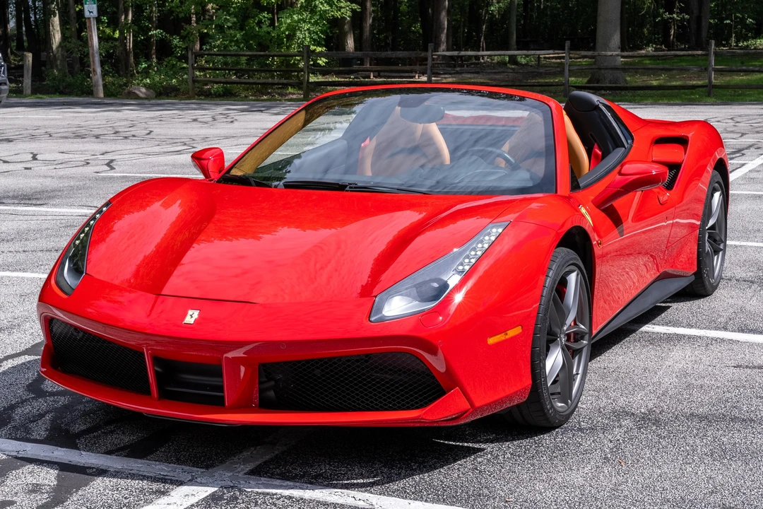 2018 Ferrari 488 Spider - Image 7 of 31