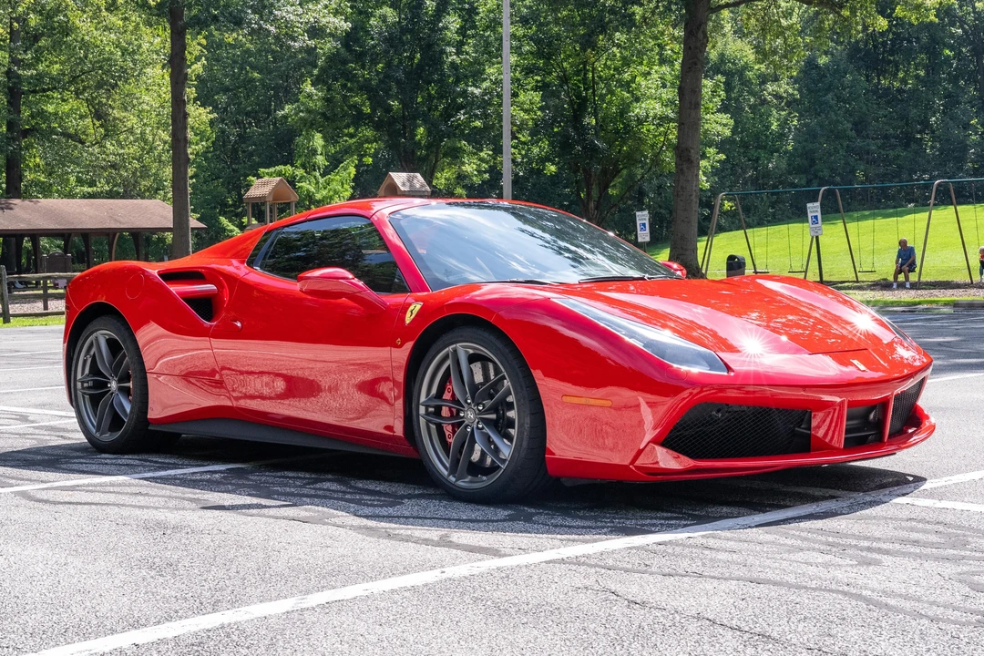 2018 Ferrari 488 Spider - Image 20 of 31