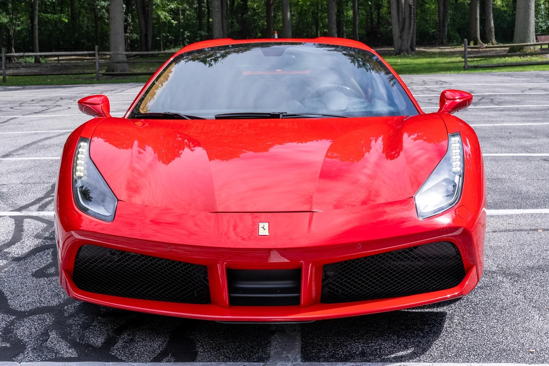 2018 Ferrari 488 Spider - Image 13 of 31