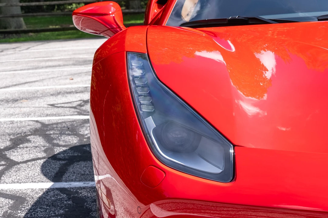 2018 Ferrari 488 Spider - Image 23 of 31