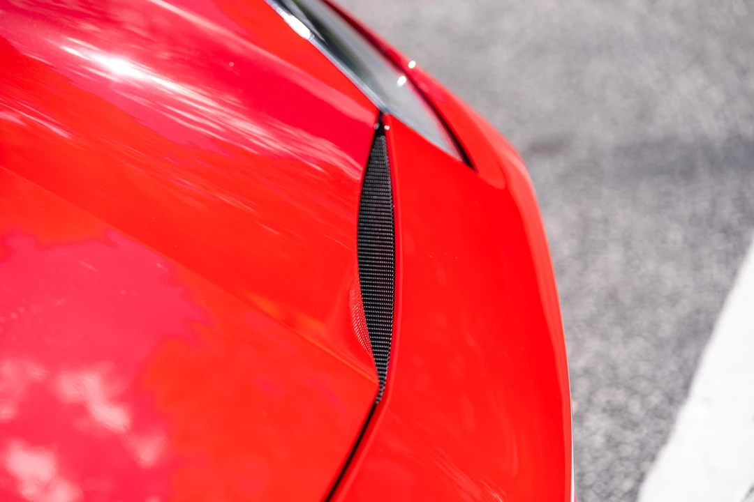 2018 Ferrari 488 Spider - Image 25 of 31