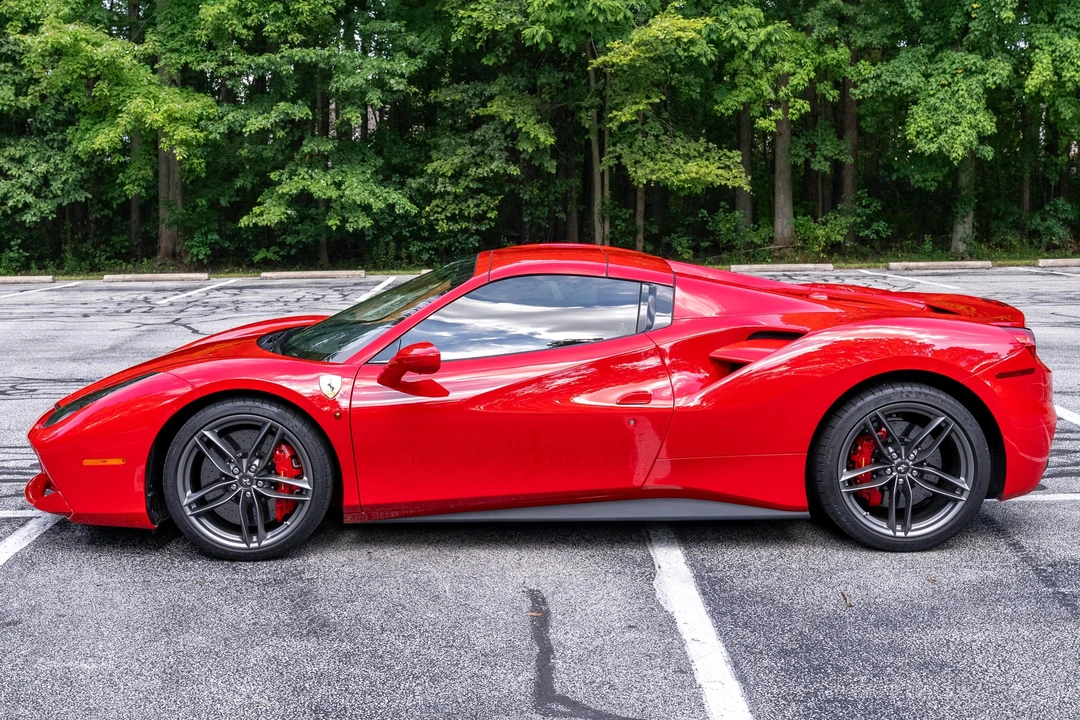 2018 Ferrari 488 Spider - Image 3 of 31