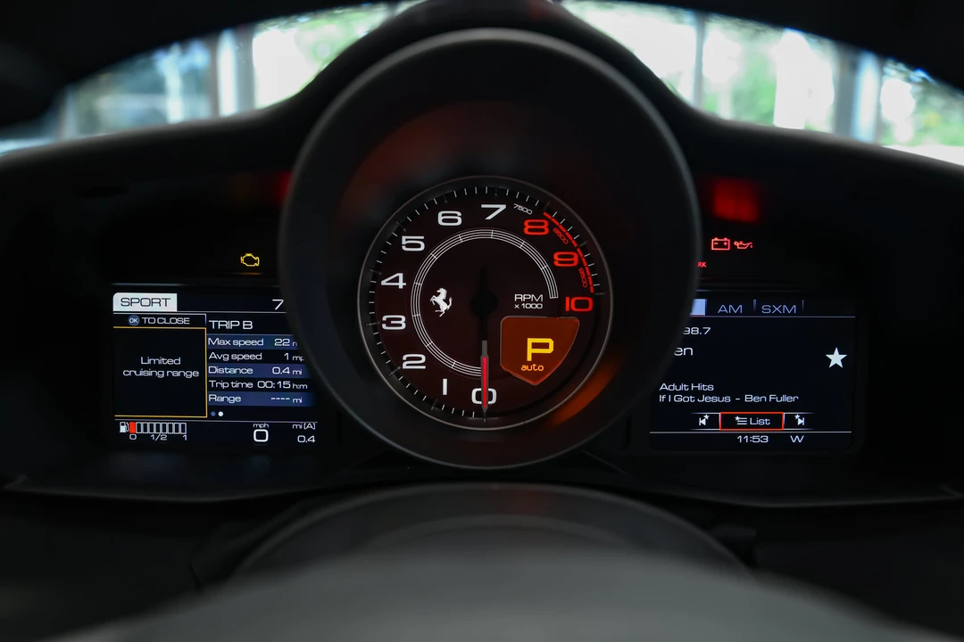 2018 Ferrari 488 Spider - Image 18 of 31
