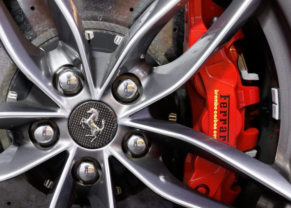 2018 Ferrari 488 Spider - Image 30 of 30