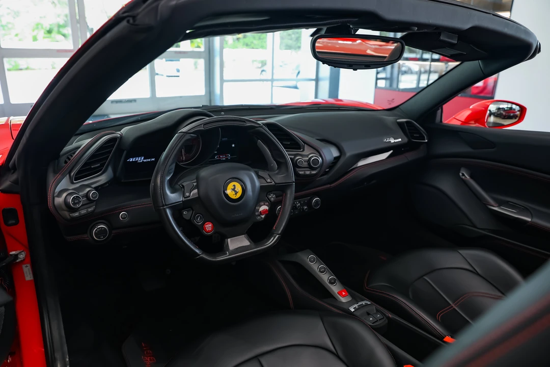 2018 Ferrari 488 Spider - Image 9 of 31