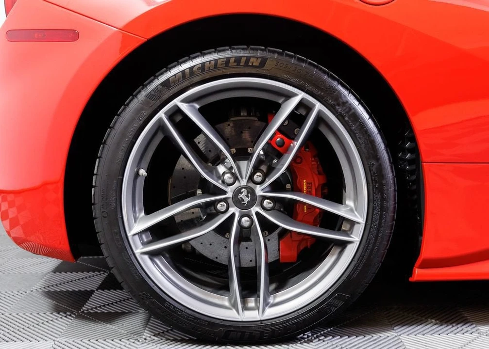 2018 Ferrari 488 Spider - Image 10 of 30