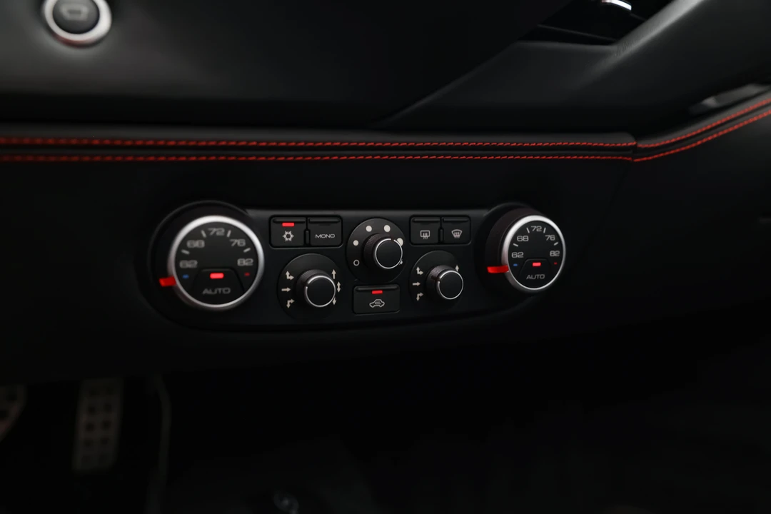 2018 Ferrari 488 Spider - Image 21 of 31