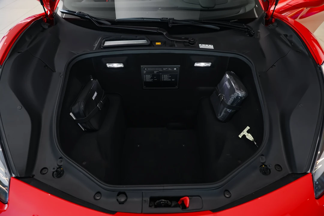2018 Ferrari 488 Spider - Image 14 of 31