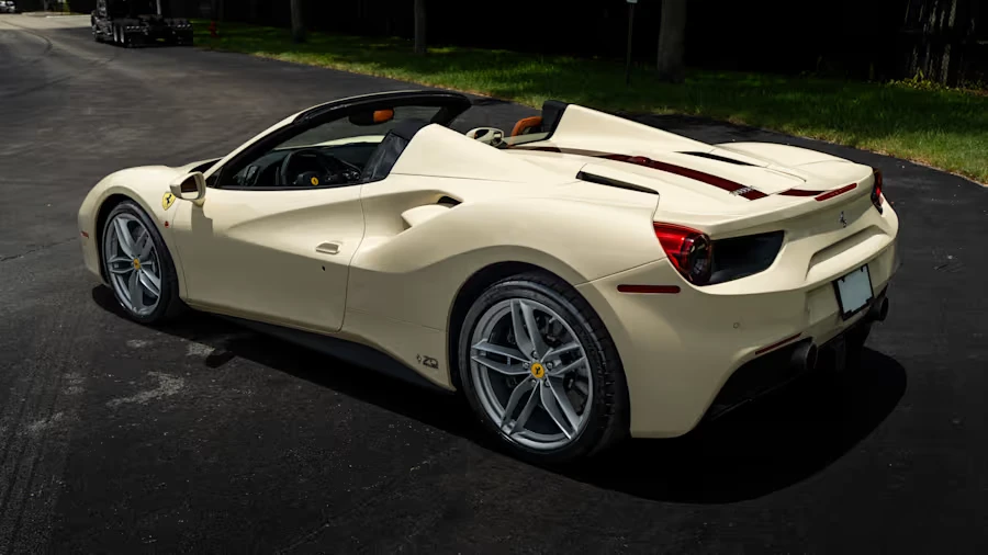 2018 Ferrari 488 Spider - Image 11 of 30
