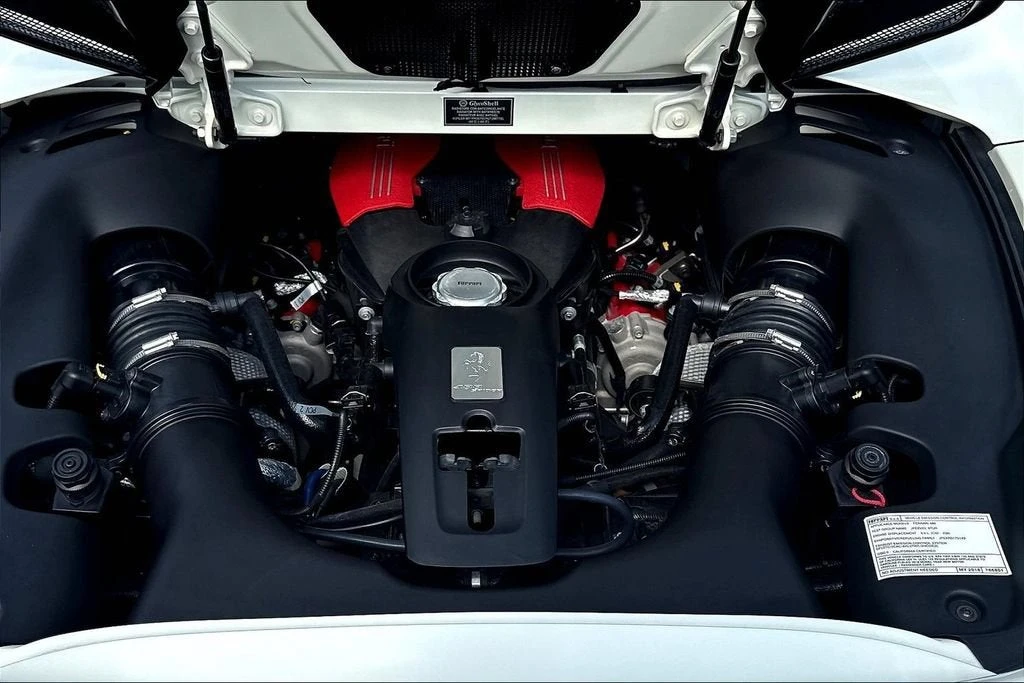 2018 Ferrari 488 Spider - Image 24 of 30