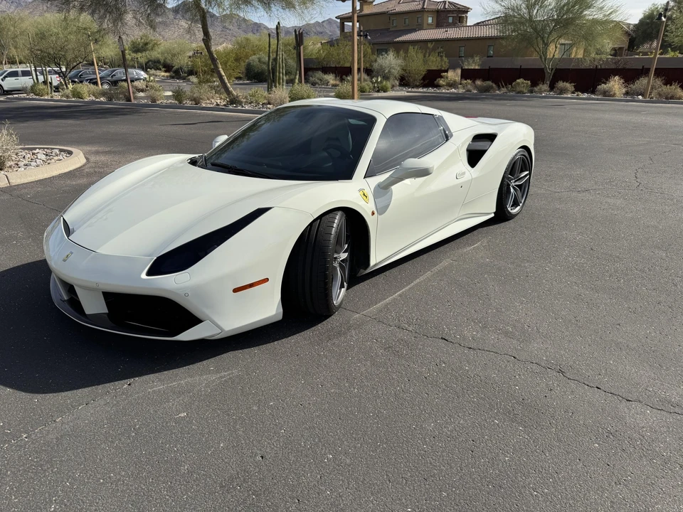 2018 Ferrari 488 Spider - Image 8 of 31