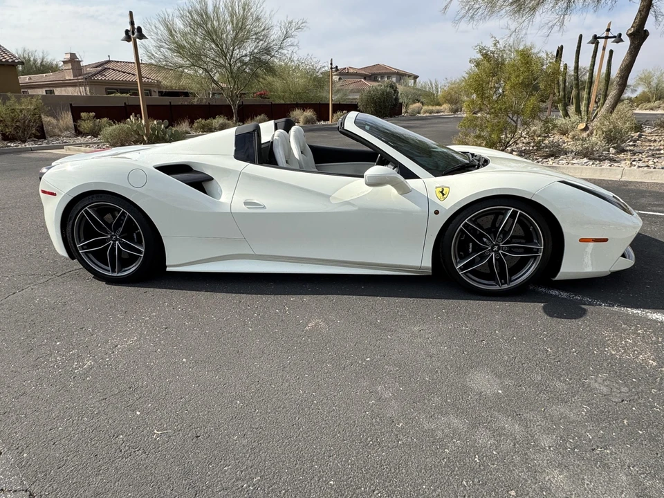 2018 Ferrari 488 Spider - Image 6 of 31