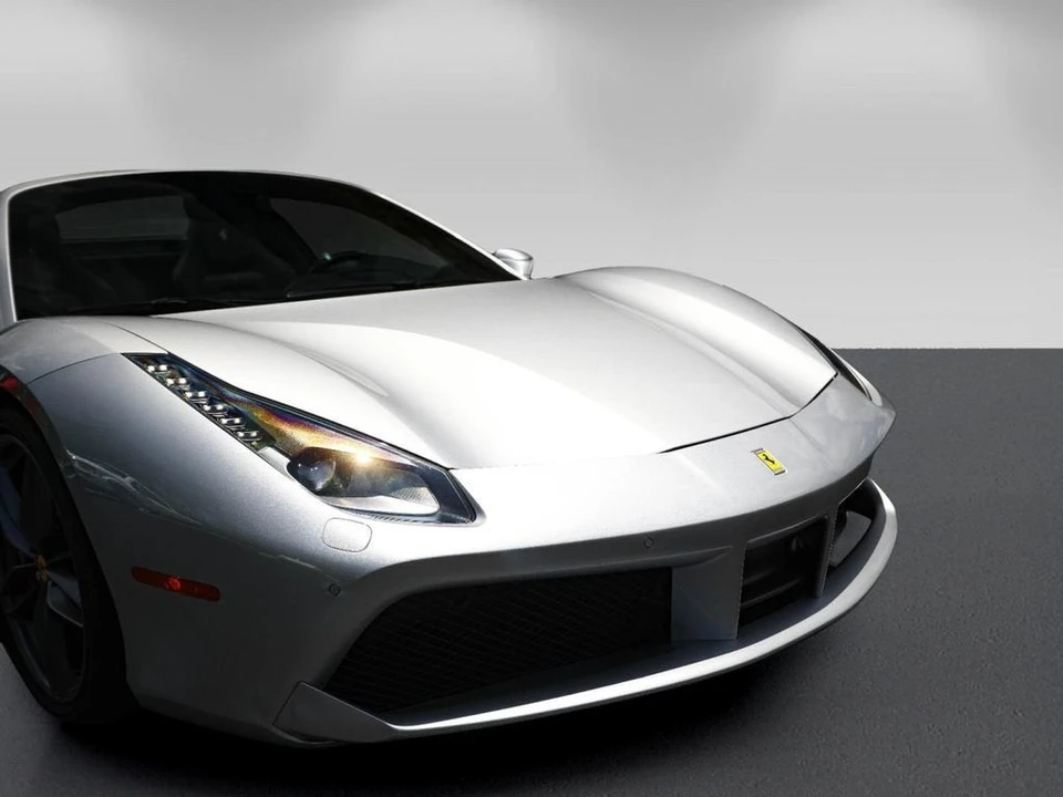 2018 Ferrari 488 Spider - Image 12 of 31