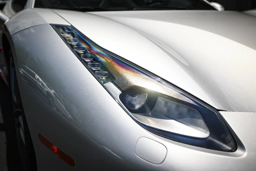2018 Ferrari 488 Spider - Image 13 of 31