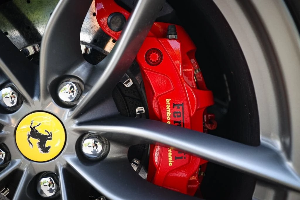 2018 Ferrari 488 Spider - Image 15 of 31