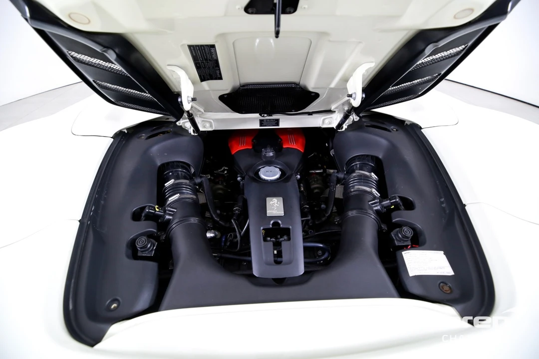 2018 Ferrari 488 - Image 23 of 31