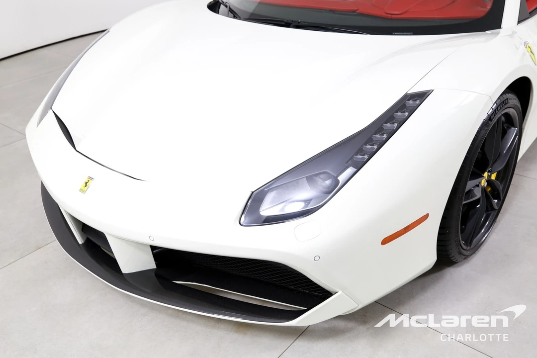 2018 Ferrari 488 - Image 28 of 31