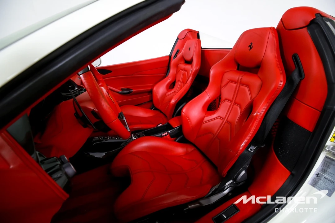 2018 Ferrari 488 - Image 12 of 31