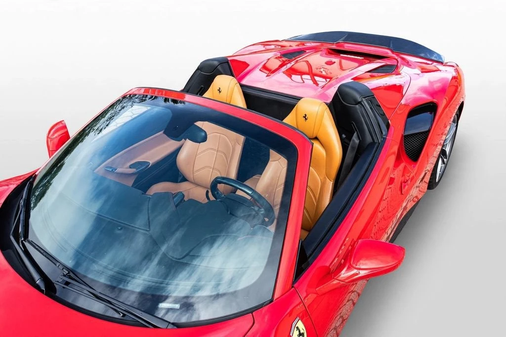 2018 Ferrari 488 Spider - Image 31 of 31