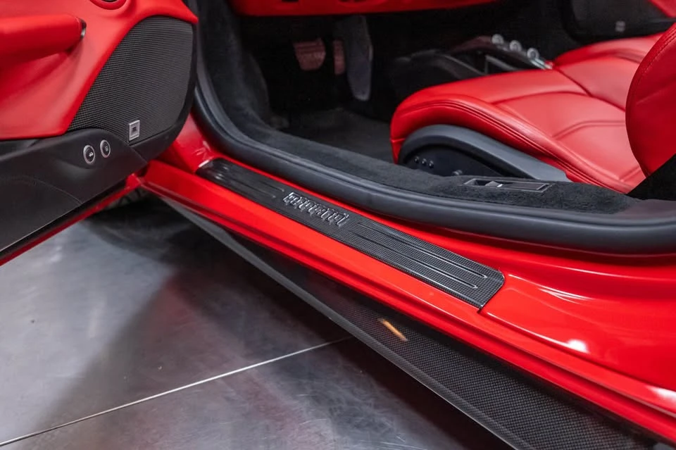 2018 Ferrari 488 Spider - Image 15 of 17