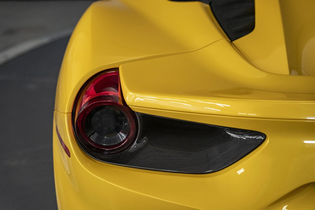 2018 Ferrari 488 Spider - Image 20 of 31